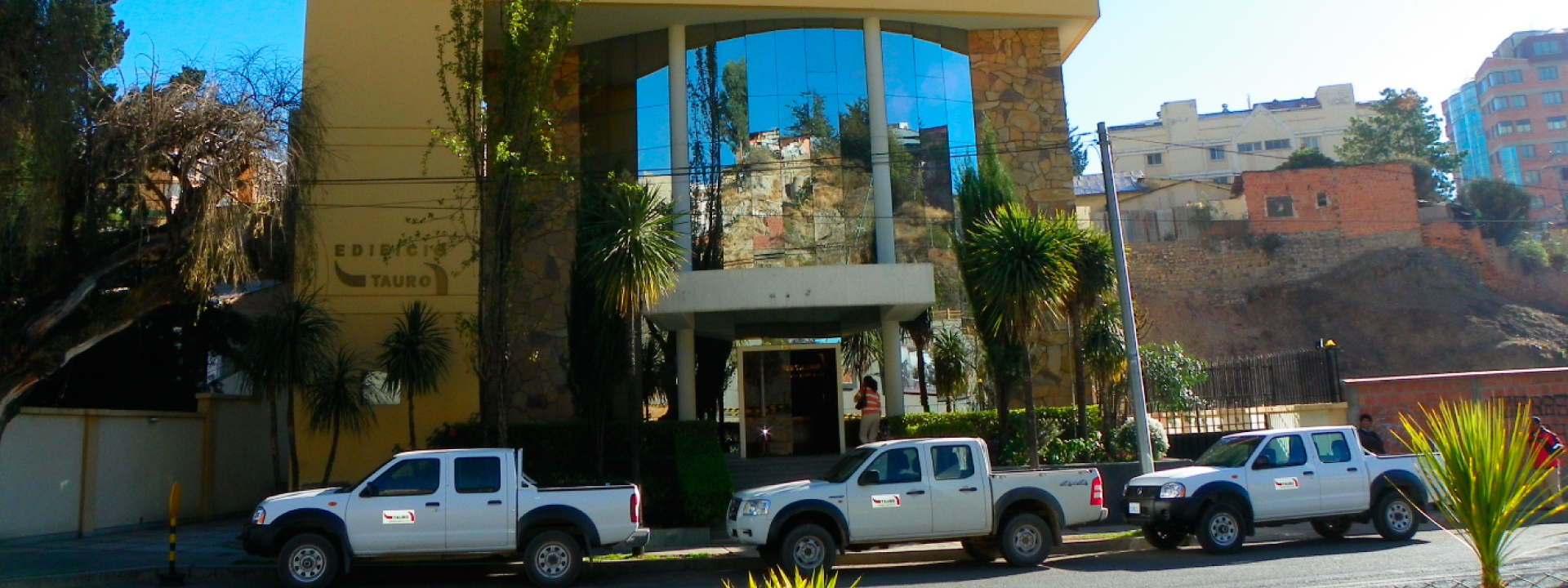 Constructora Tauro 02